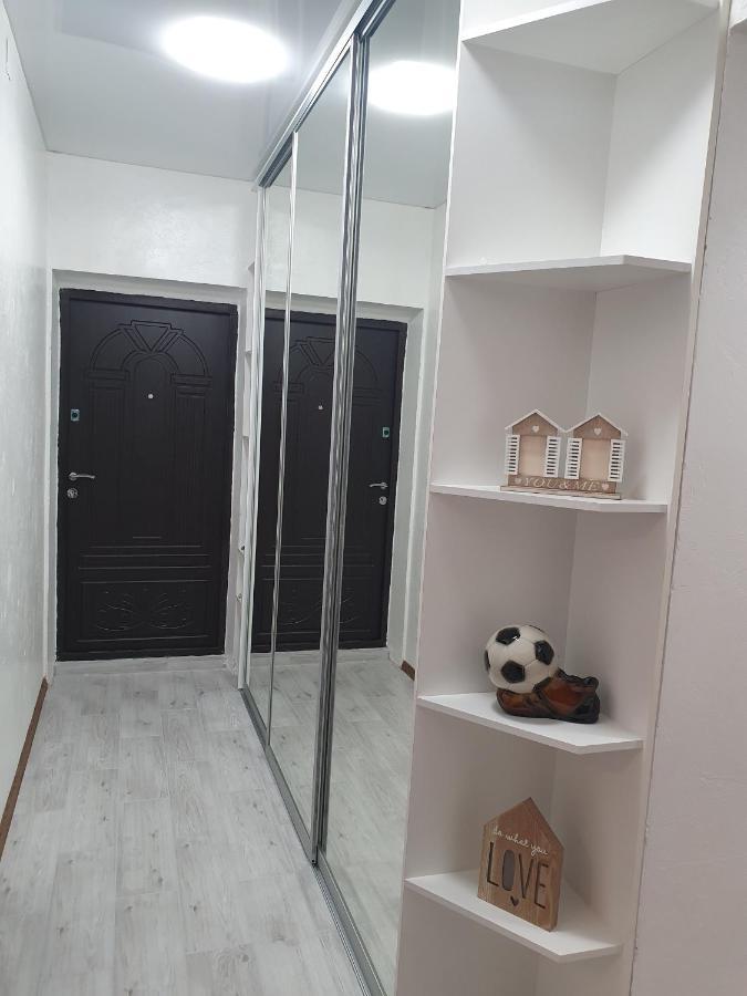 True In The City Center Ivano-Frankivsk Exterior foto